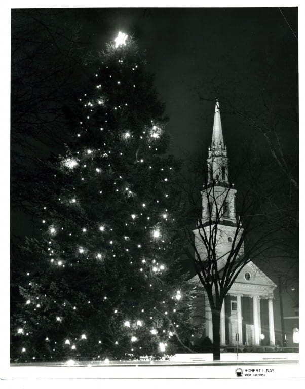 Christmas tree in front of First Church of Christ Congregational. Courtesy Noah Webster House & West Hartford Historical Society.