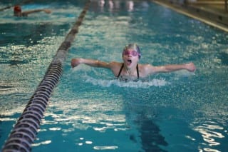 West Hartford Waves swimmer Cate Mancini, a fifth-grader at Morley Elementary, swam the 50 butterfly for the first time on Sunday and qualified for her swim league’s championship in the event. Submitted photo