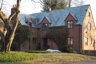 35 Sulgrave Rd., West Hartford, CT, recently sold for $579,000. Photo credit: Ronni Newton