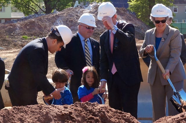 From left: State Rep. Andy Fleishmann, Town Council member Mark Zydanowicz, Mayor Scott Slifka, and State Sen. Beth Bye help two young Charter Oak International Academy students with their shovels at the ceremonial groundbreaking on May 14, 2015. Photo credit: Ronni Newton