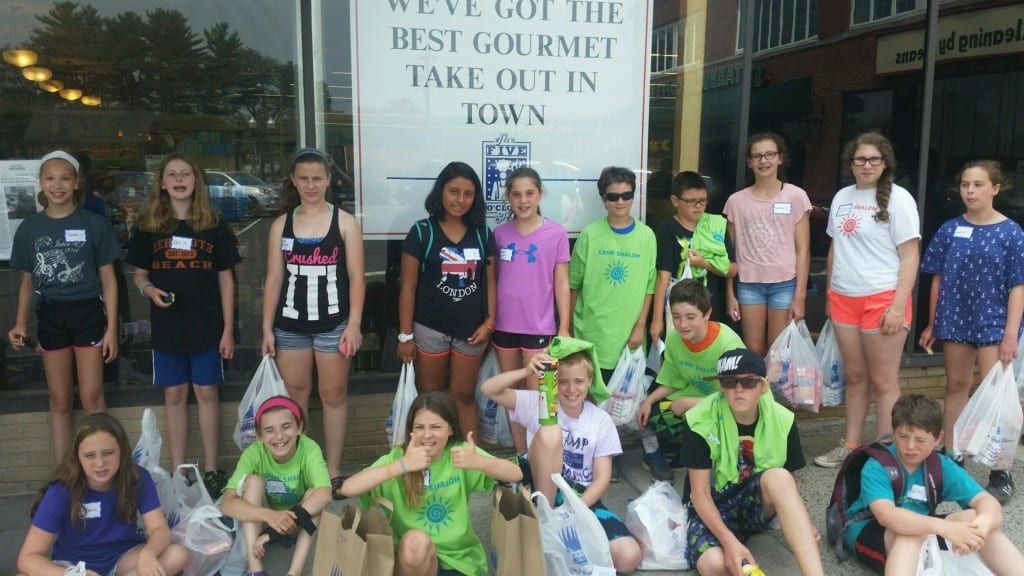 Camp Shalom visits The Crown Market in West Hartford to purchase donations for the Kosher Food Pantry. Submitted photo