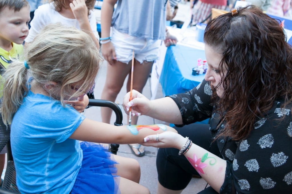 Images from Gabriella's 7th Annual Scoop Night, courtesy of Iris Photography