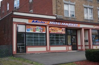Youngs Oriental on Park Road is now Melo Minimart. Photo credit: Ronni Newton