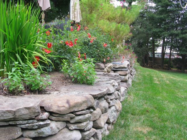 Patio garden atop portion of stone wall from Pennsylvania. Photo credit: Deb Cohen