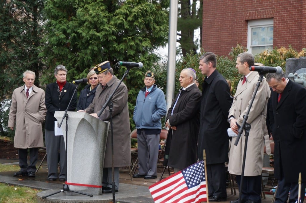 America Legion Hayes-Velhage Post 96 Commander Moe Fradette. Veterans Day, West Hartford, Nov. 11, 2015. Photo credit: Ronni Newton