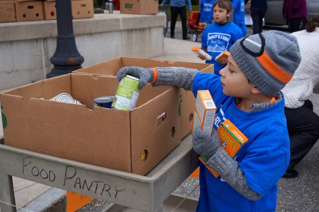 Students unload food into boxes outside West Hartford Town Hall. Morley Red Wagon Food Drive, Nov. 18, 2015. Photo credit: Ronni Newton