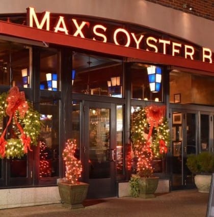 max’s holiday lights
