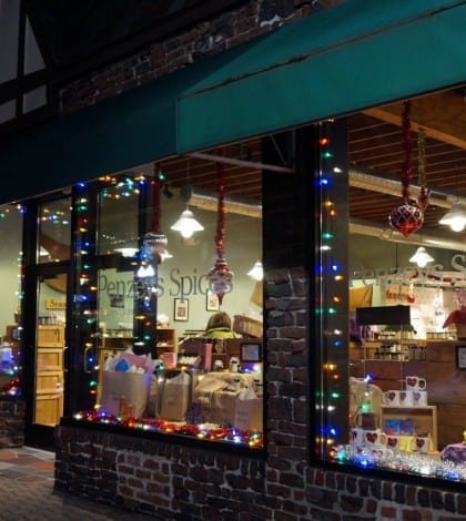 penzey’s holiday window
