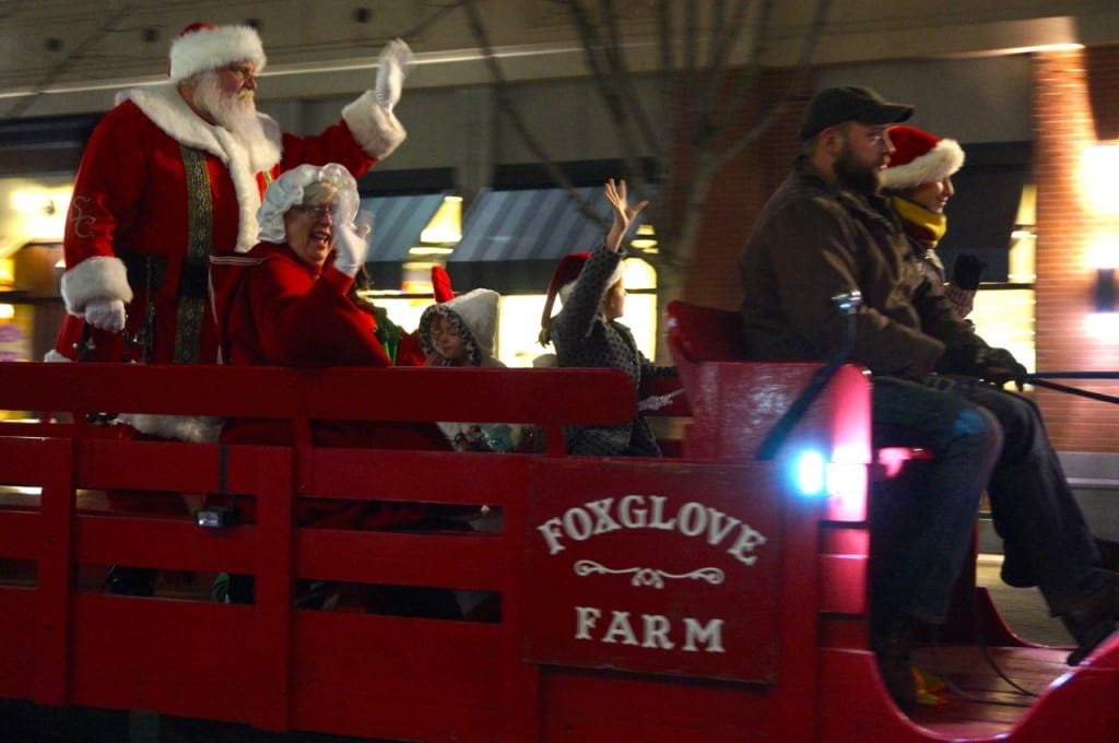 Santa, Mrs. Claus, and the Sullivan family arrive by horse-drawn carriage to light the Blue Back Square Christmas tree. West Hartford Holiday Stroll, Dec. 3, 2015. Photo credit: Ronni Newton