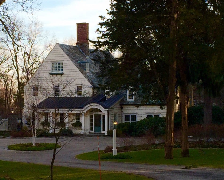 77 Orchard Rd., West Hartford, CT, recently sold for $980,000. Photo credit: Ronni Newton