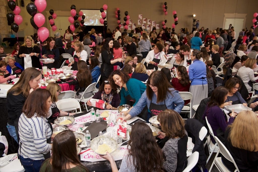 Mega Challah Bake sponsored by Chabad House and Emanuel Synagogue (Shana Sureck Photography)