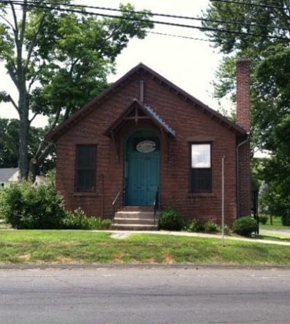 west hartford art league schoolhouse