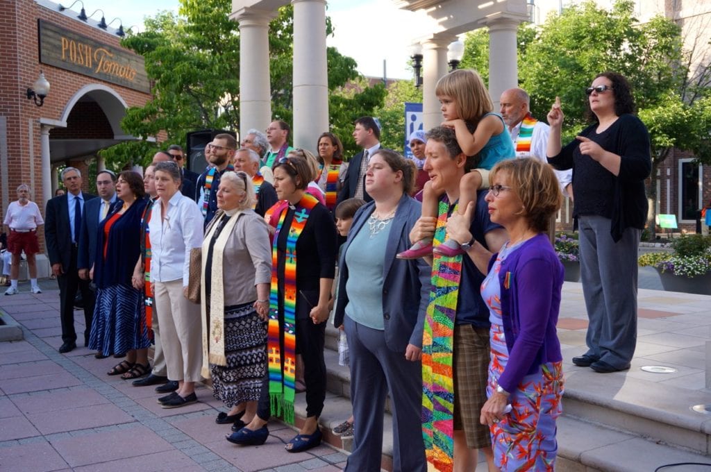 The crowd sings 'We Shall Overcome.' Vigil, June 15, 2016. Photo credit: Ronni Newton