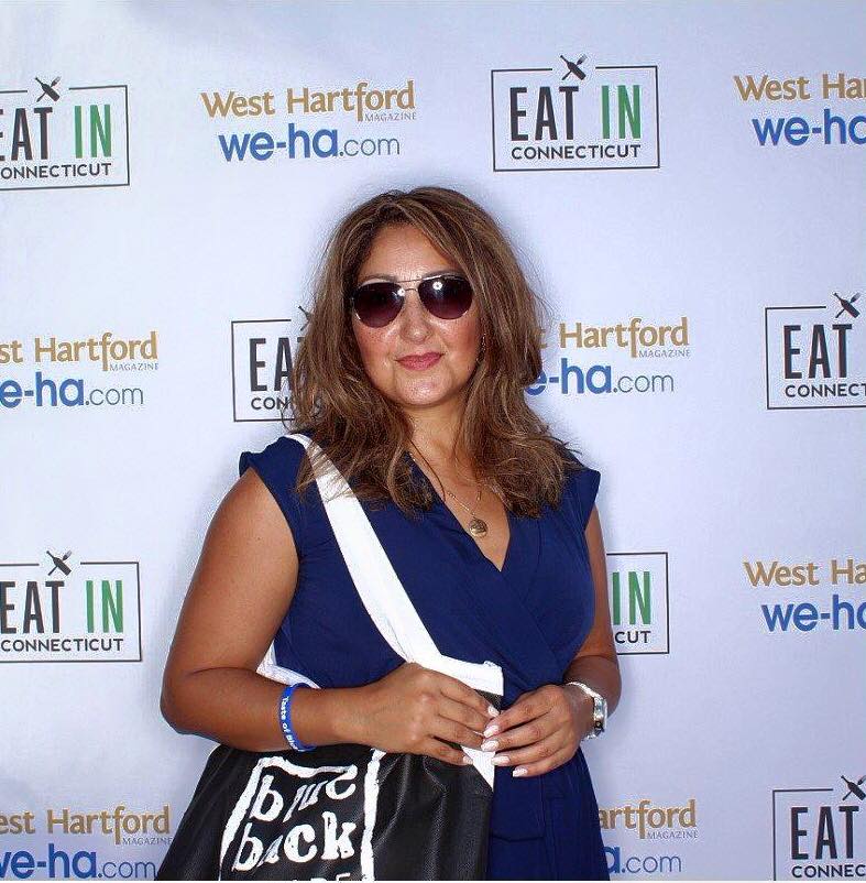 Connecticut based fashion and lifestyle blogger Rosa Diana at Taste of Blue Back Square & The Center on July 27, 2016. photo by SnapSeat Photo Booth