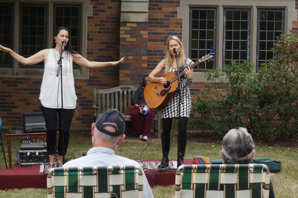 Acclaimed folk singers The Nields performed at the St. John's 175th anniversary block party Sunday, Sept. 18, 2016. Photo credit: Ronni Newton