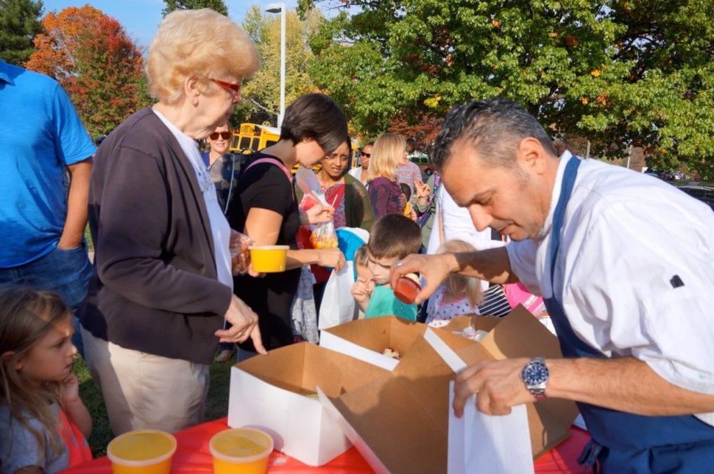 Billy Grant's soup and baked goods sold out quickly at the Growing Great Schools fall farmers market was held at Webster Hill Elementary School on Oct. 20, 2016. Photo credit: Ronni Newton