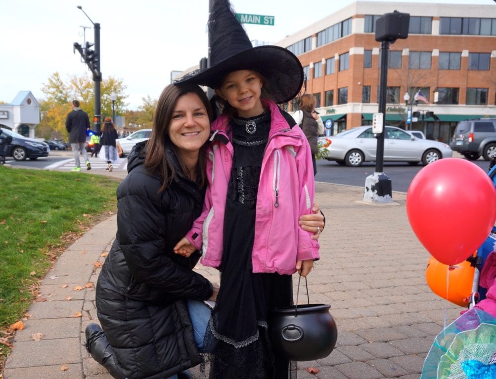 West Hartford Halloween Stroll. Oct. 29, 2016. Photo credit: Ronni Newton