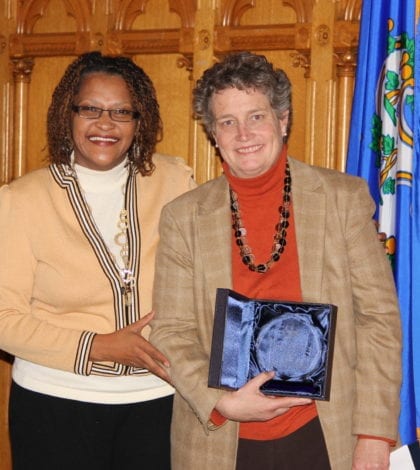 chro-award-for-sen-bye-11-17-2016