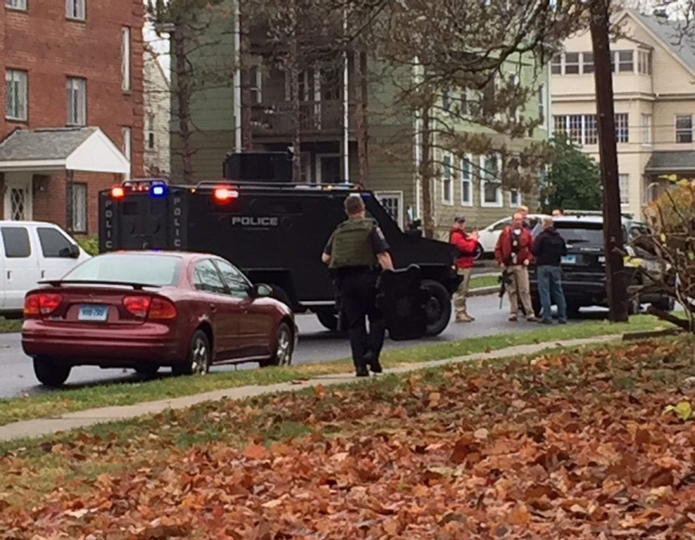 West Hartford Police prepare to clear the scene after determining that a woman falsely reported an incident involving weapons. Photo credit: Ronni Newton
