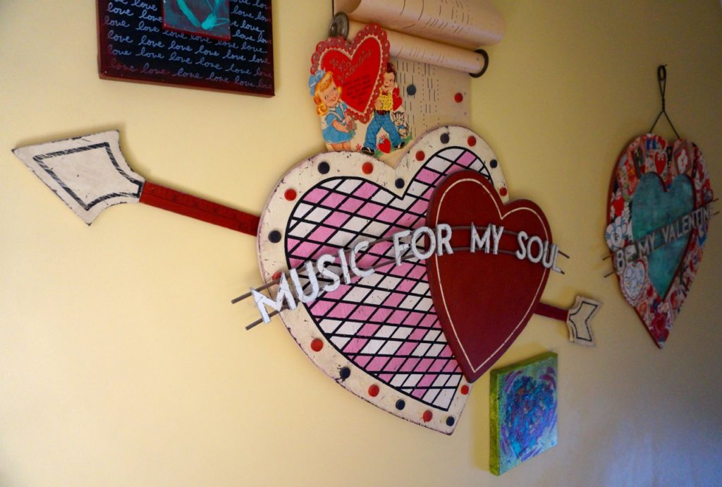 Repurposed items were used in this Valentine's Day project Jim Healy created for the Junk Market Style website. Photo credit: Ronni Newton