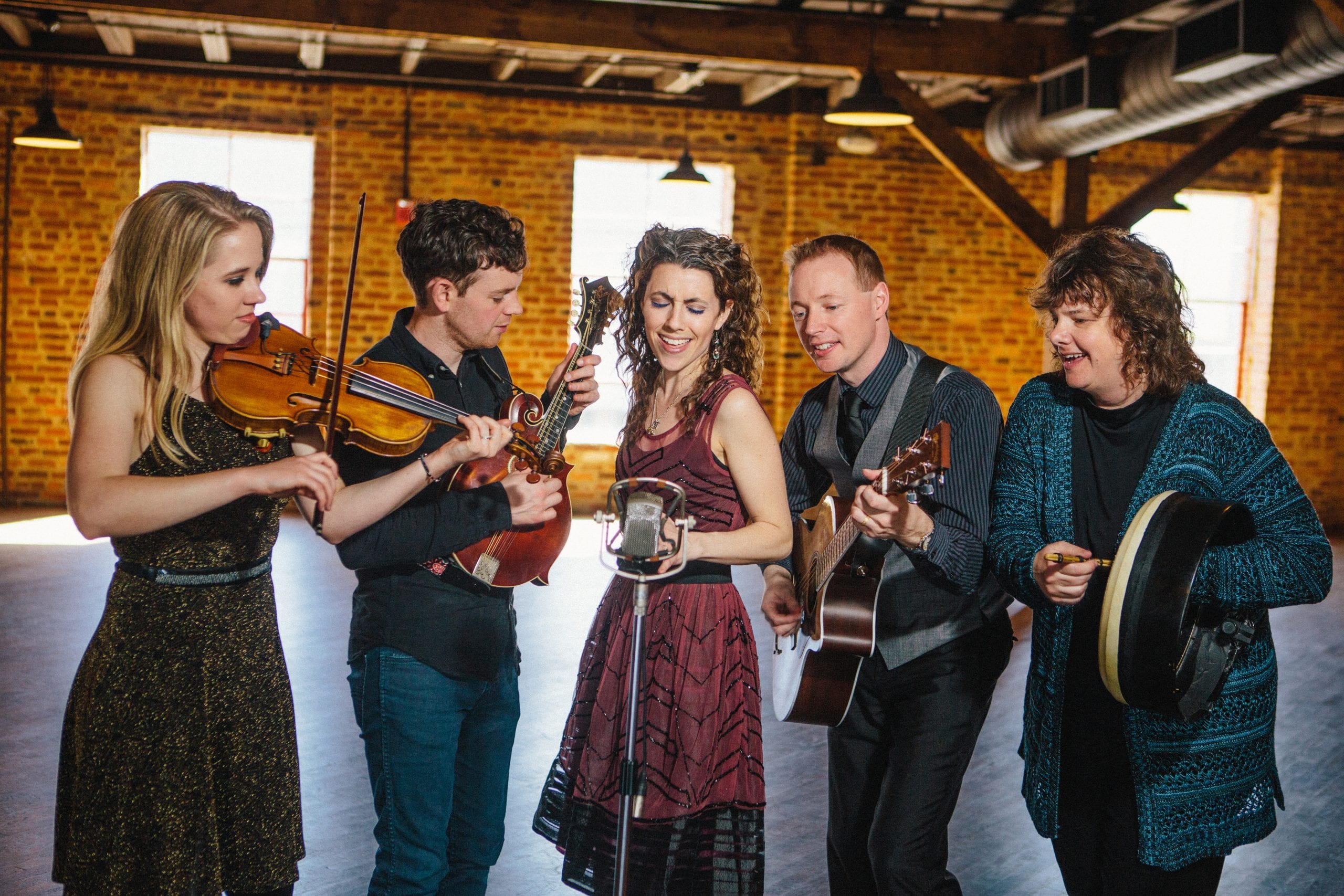 RUNA promo photo 1 2016