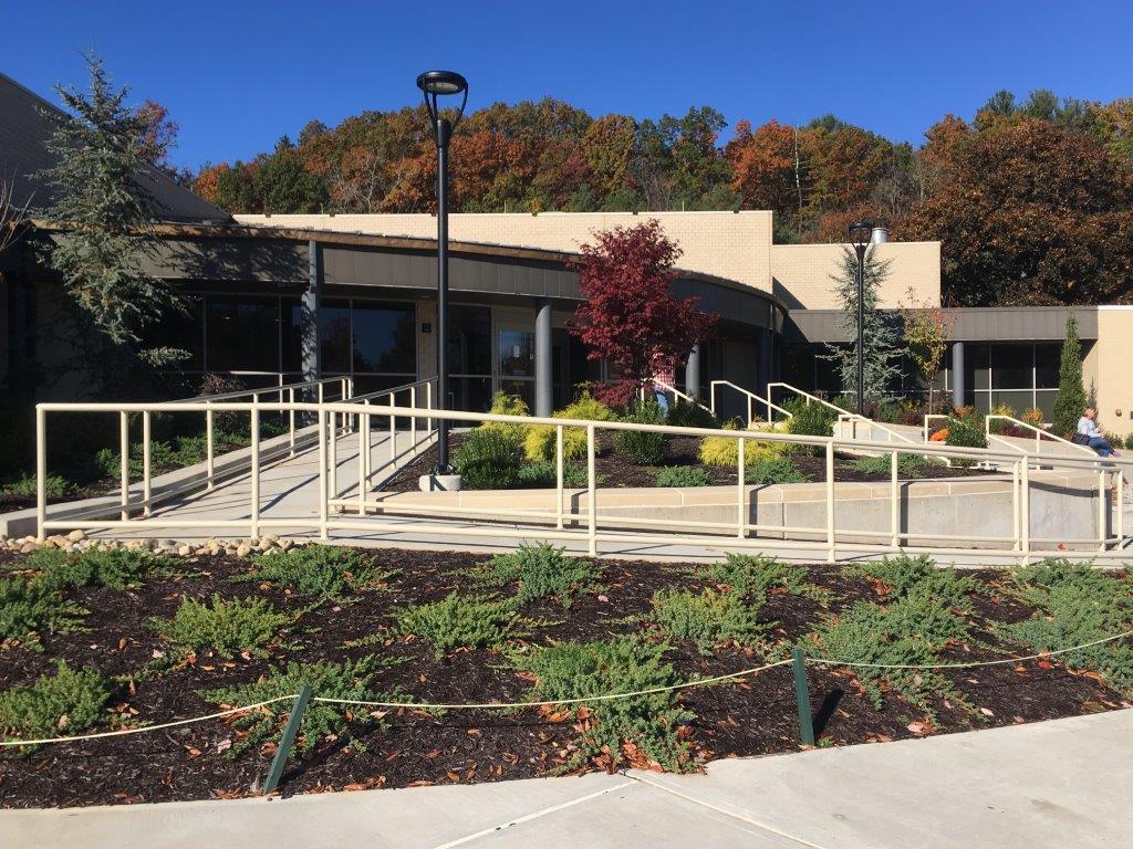 Cornertstone Aquatics Picture