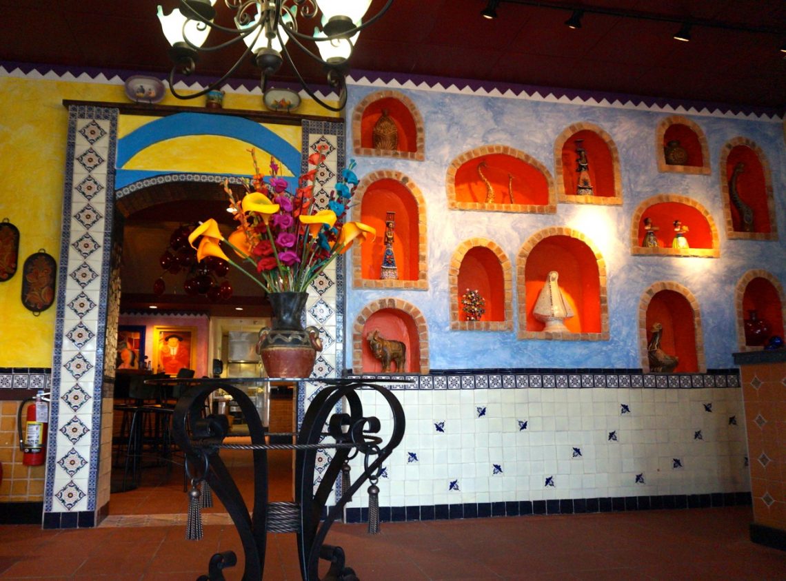 Ocho Cafe Brings ScratchMade Tacos and Specialty Tequilas to West Hartford's Corner