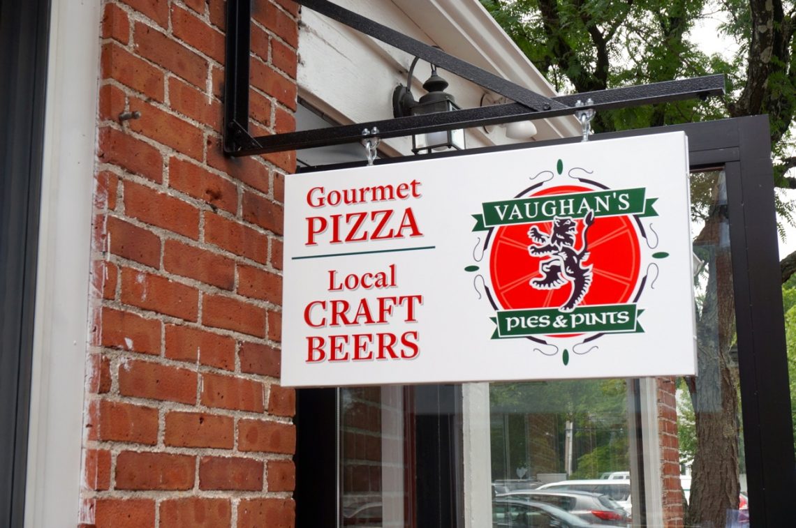 Johnny Vaughan Brings Unique 'Pies & Pints' to West Hartford Center WeHa West Hartford News