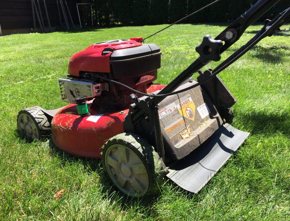 West Hartford Public Works Keep Grass and Yard Waste out of Trash We