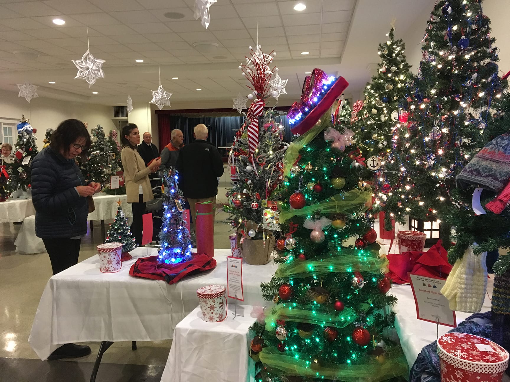 West Hartford Holiday Stroll Success Stories WeHa West Hartford News