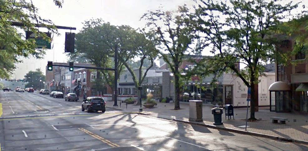 Farmington Ave entrance at Municipal Parking Lot