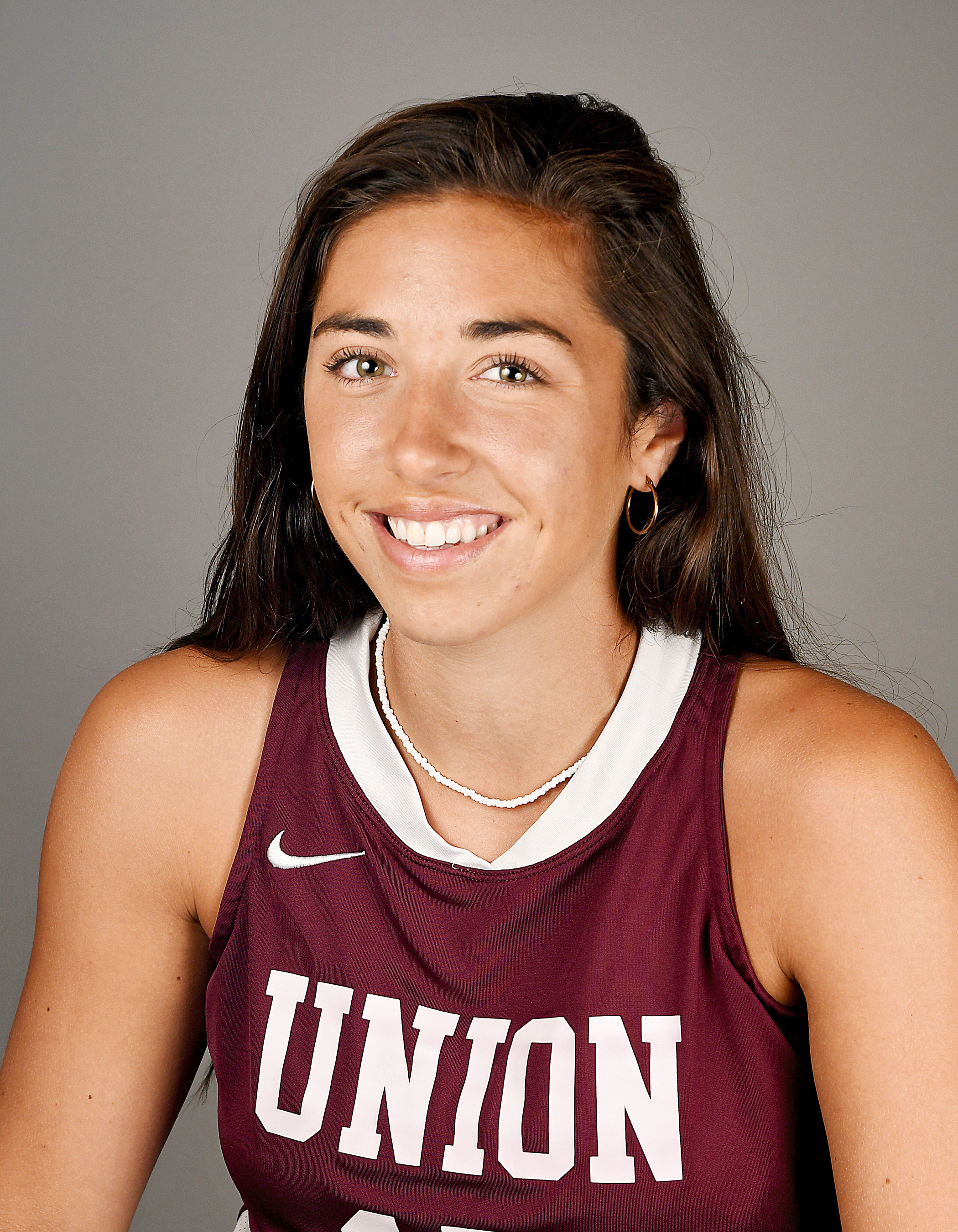 Charlotte Leyland Headshot