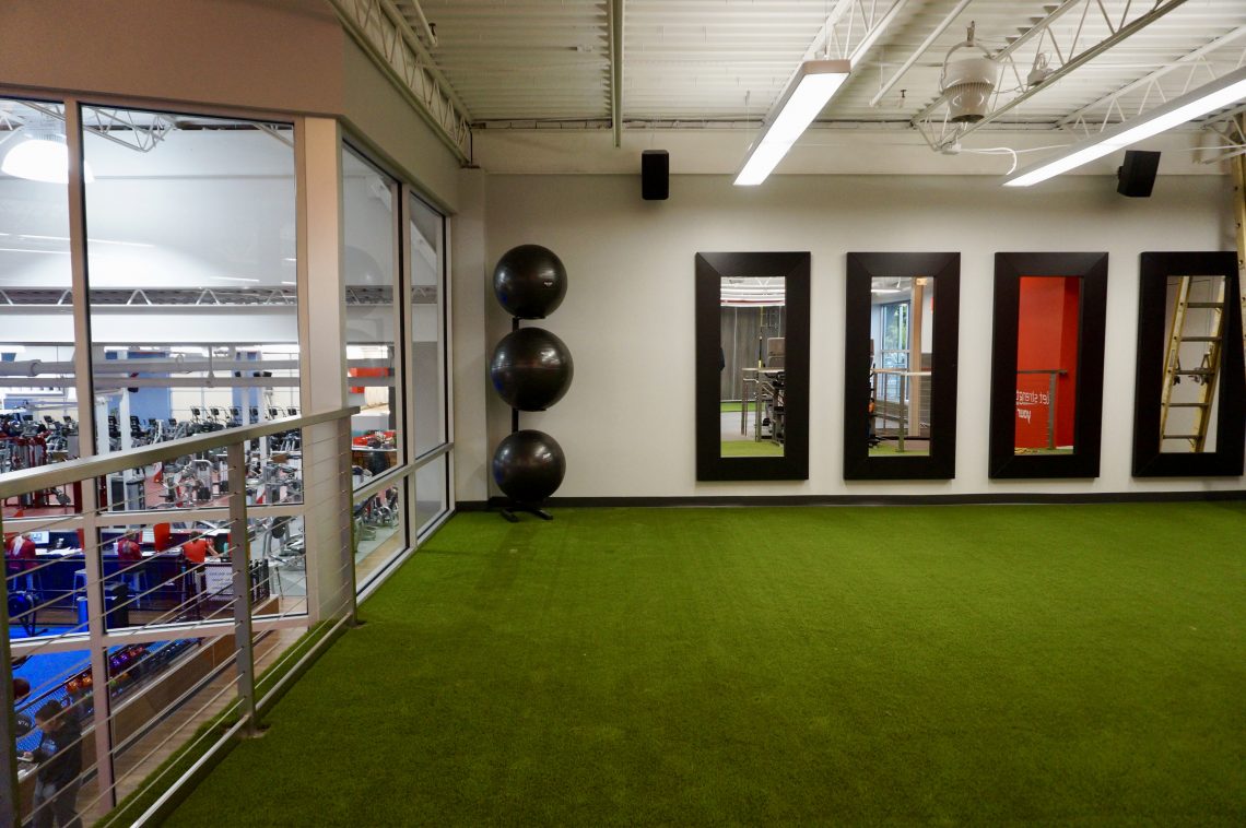 Edge Fitness in West Hartford Offers Cutting'Edge' Amenities and