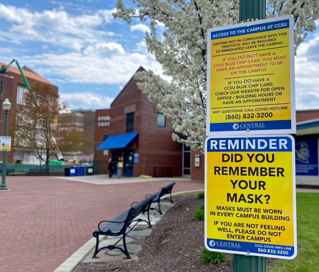 Delta Variant Motivates Connecticut Colleges to Reinstate Mask Mandate