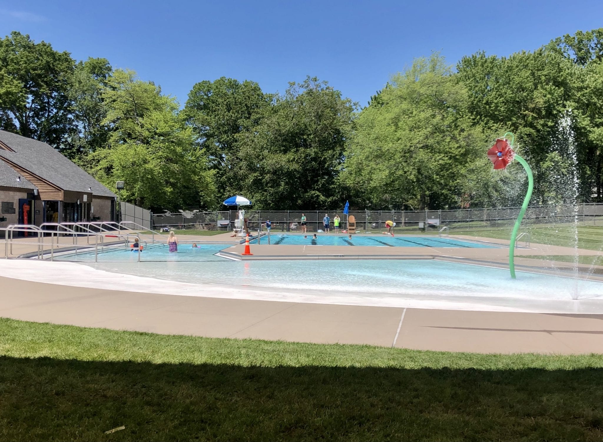West Hartford Pools Closing For The Season But Pooches Get Last Swim West Hartford Pools Closing For The Season But Pooches Get Last Swim