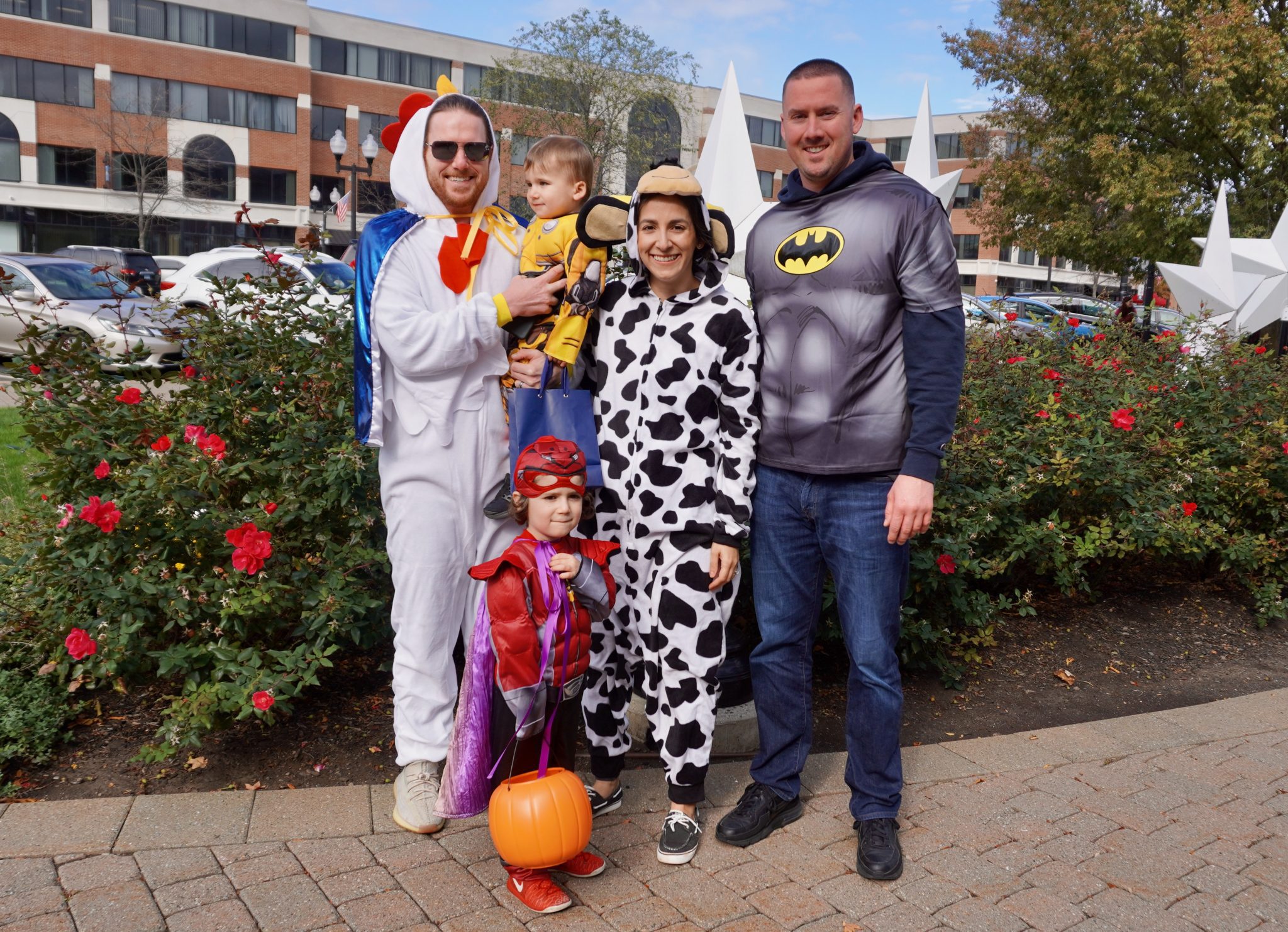 Thousands of Costumed Kids Enjoy West Hartford Halloween Stroll WeHa