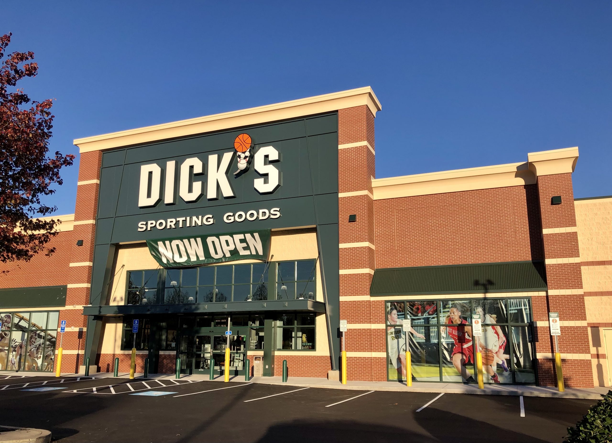 DICK'S Sporting Goods - News