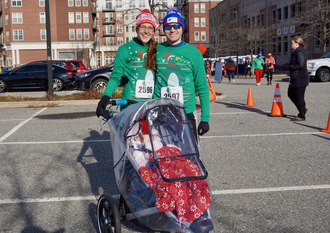 West Hartford Man Sets New Record in Blue Back Mitten Run WeHa