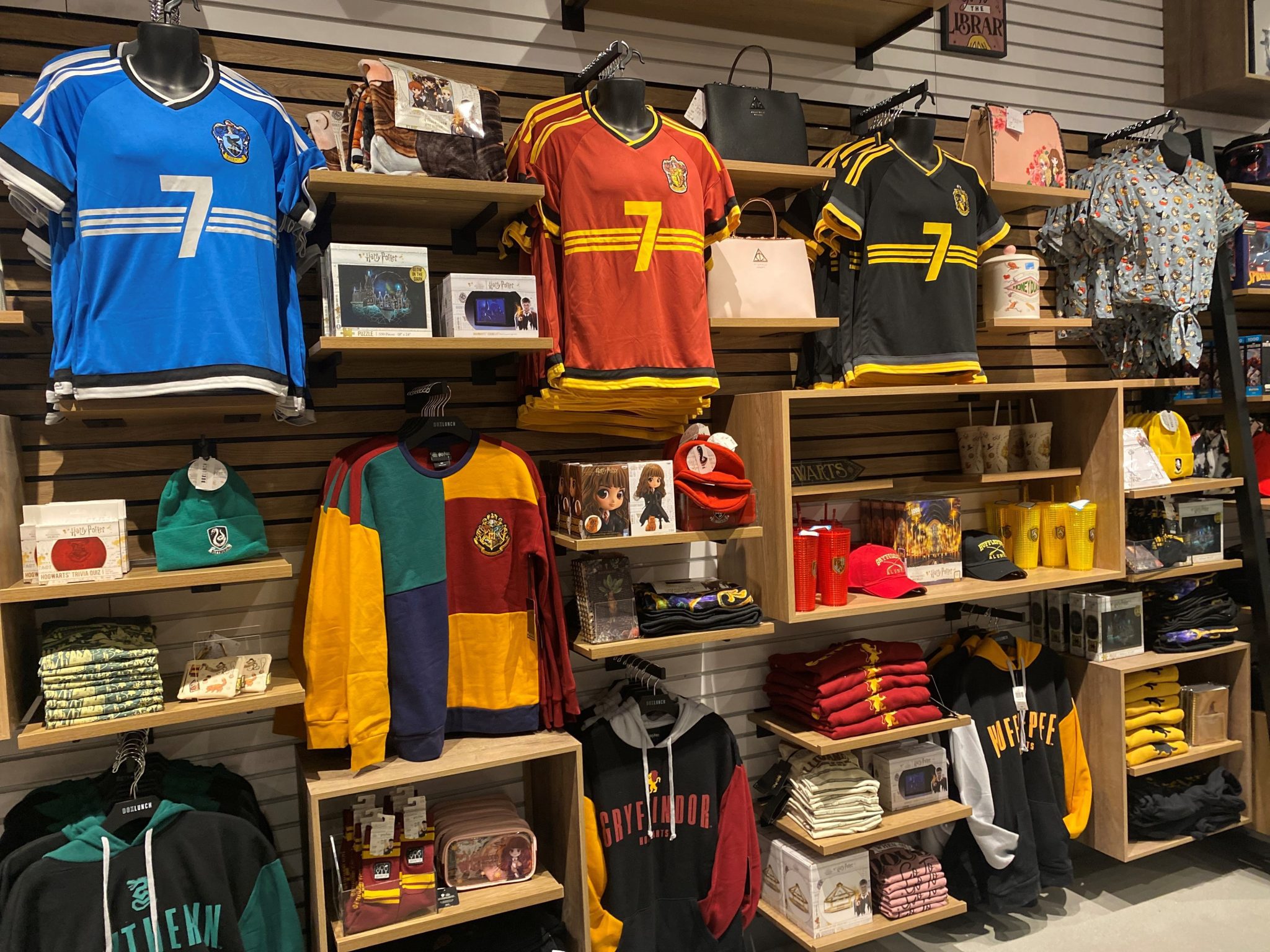 BoxLunch Now Open at Westfarms WeHa West Hartford News