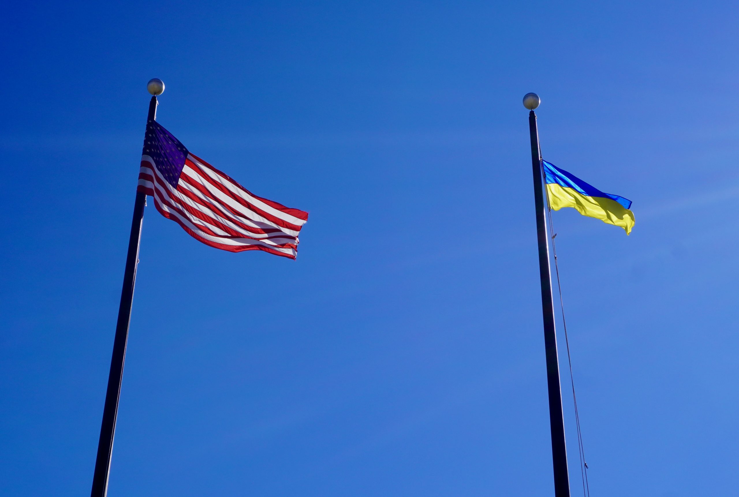 American and Ukrainian flags
