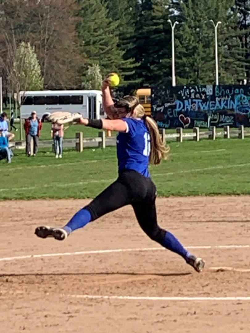 GarnerMacKinnon's Arm, Bat Lead Hall to Softball Win Over Simsbury