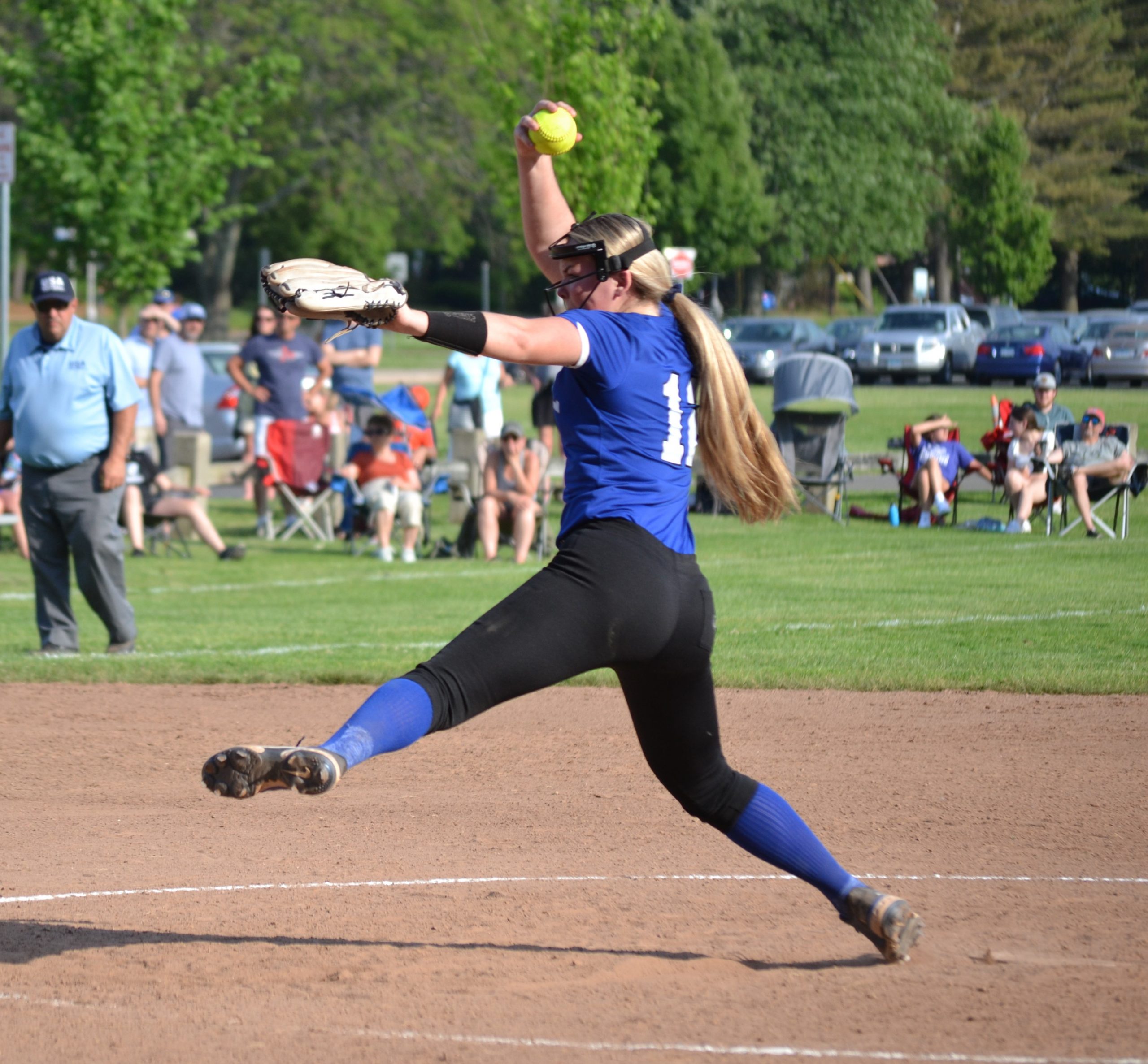Sophie Garner-MacKinnon Threw An 18 Strikeout , No-Hitter (2)