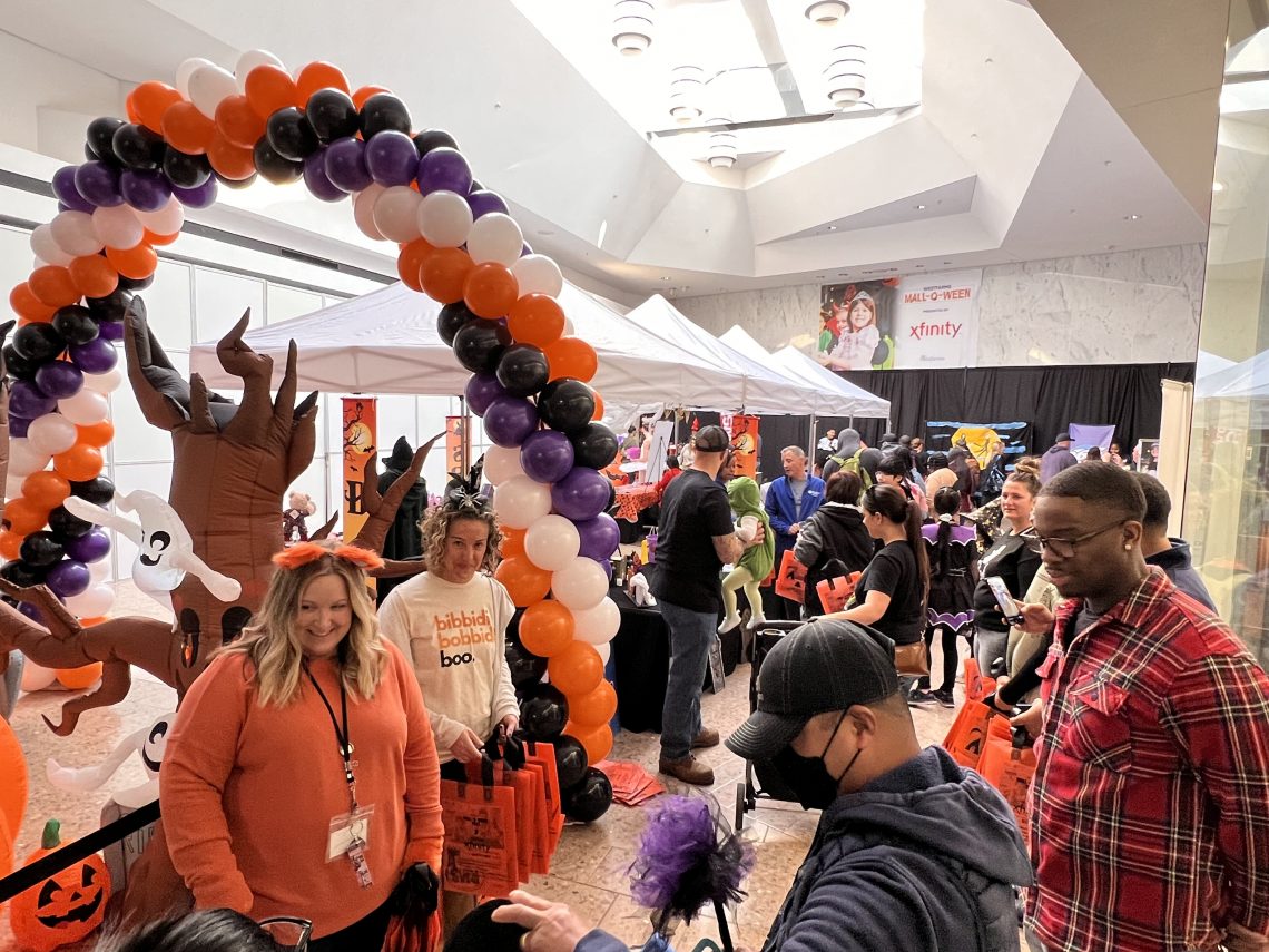 Photos More Than 1,000 Enjoy MallOWeen at Westfarms WeHa West