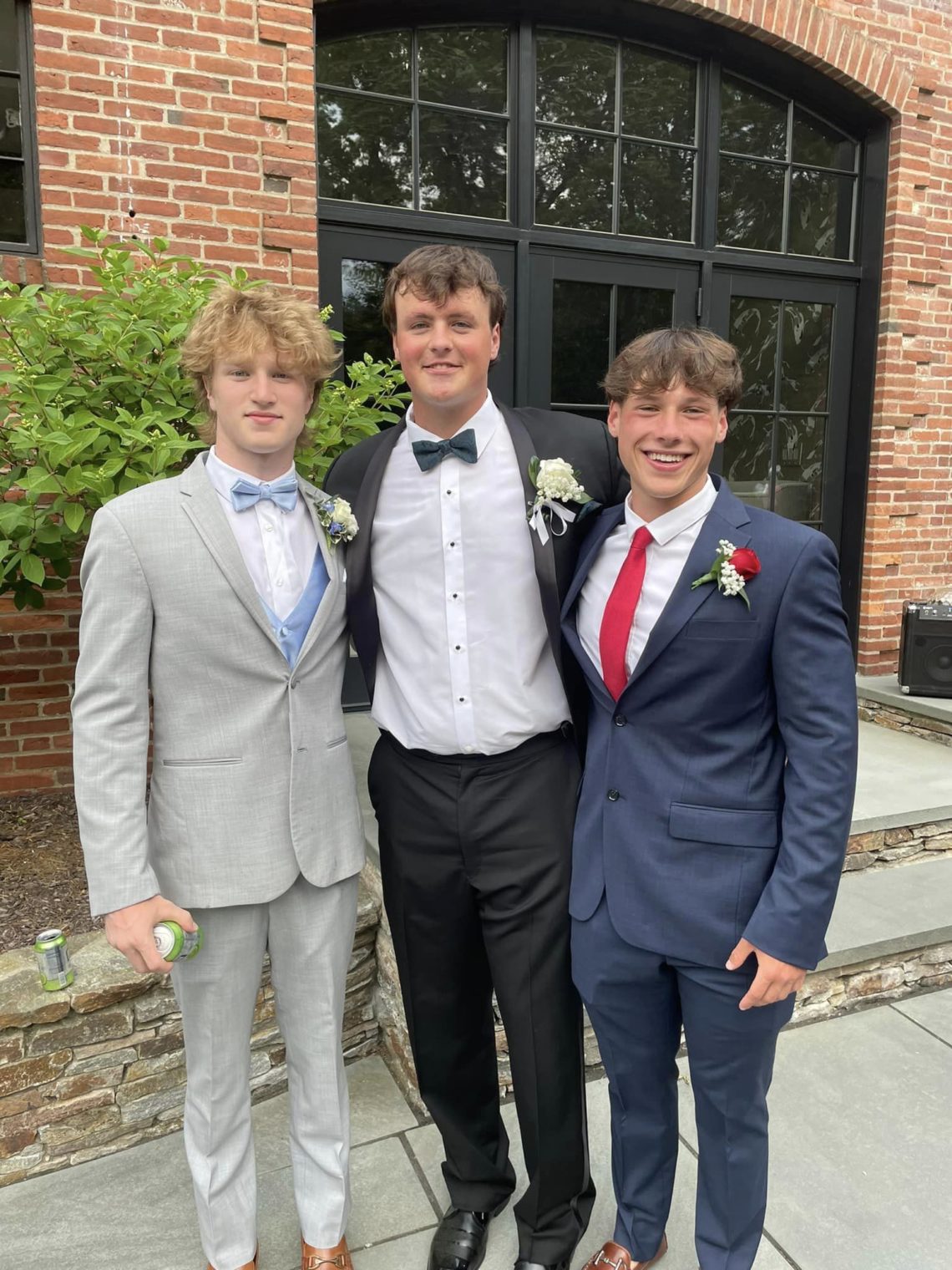 Conard High School Junior Prom: Photo Gallery - We-Ha | West Hartford News