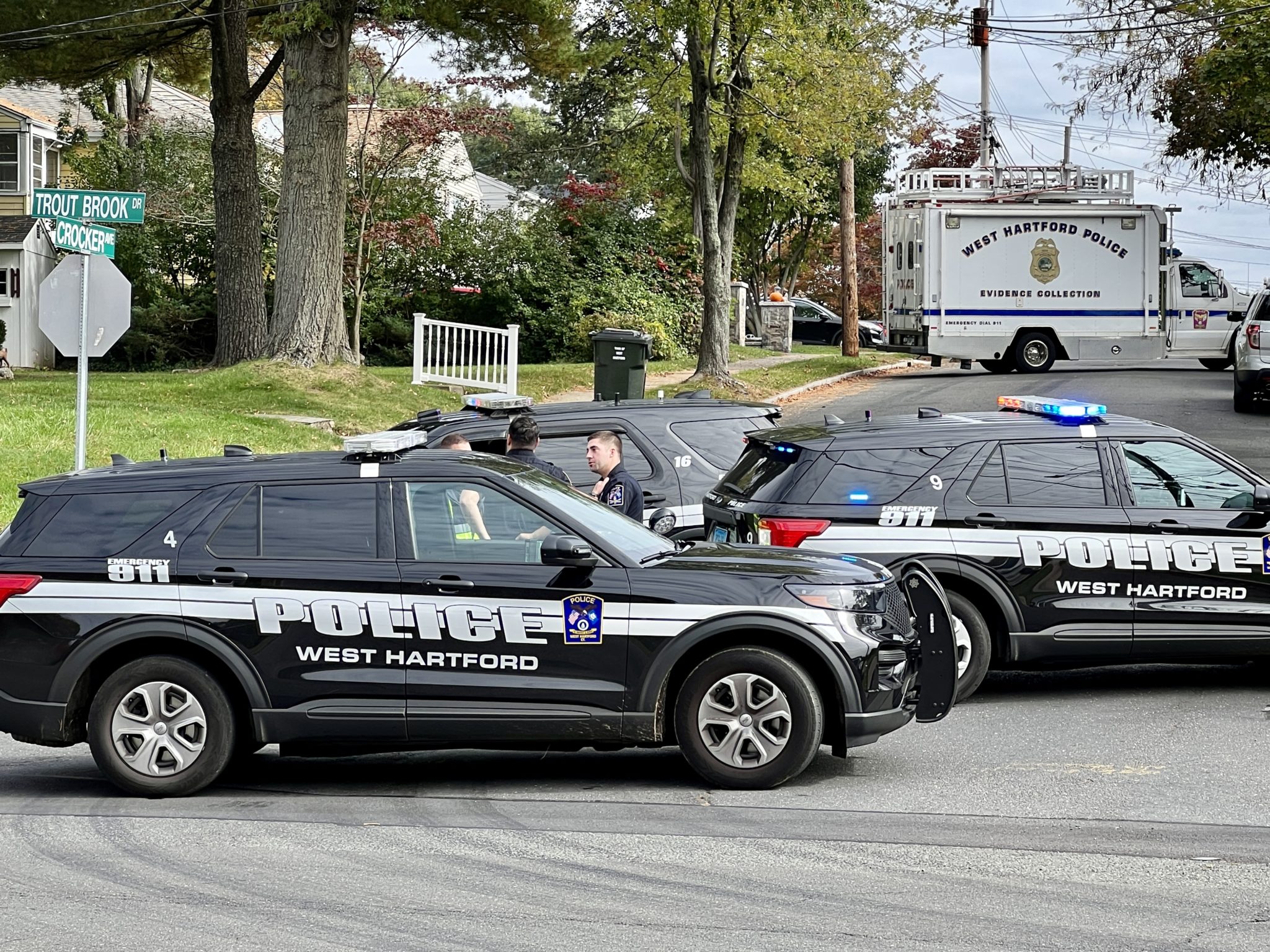 UPDATED: West Hartford Police Advise Crocker Avenue Situation Resolved