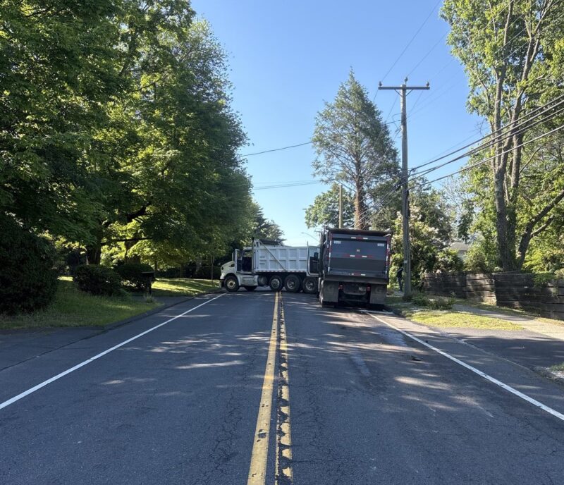 West Hartford Police: Dump Trucks and School Bus Involved in Crash - We ...