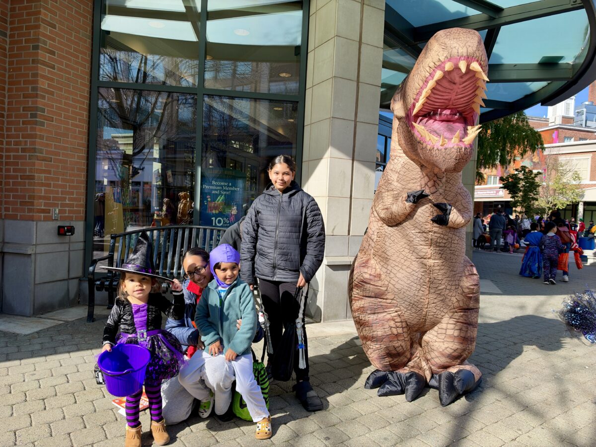 Costumed Kids Stroll Throuugh West Hartford West Hartford Center and ...